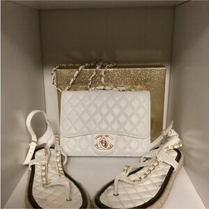 Elegant White Quilted Crossbody Bag with matching shoes 7.5